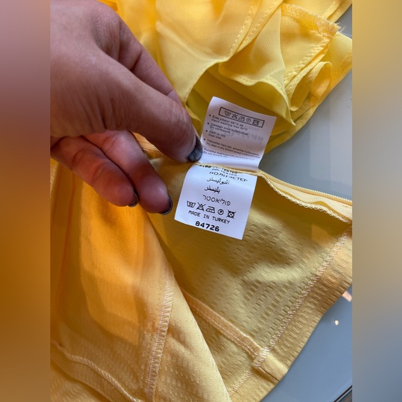 New! Sexy Cropped Yellow Blouse Strapless Womens Top. Size S with Flared Sleeves - Picture 9 of 9